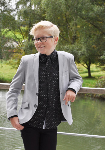 Mode zur Jugendweihe Jungen Erfurt, Thüringen